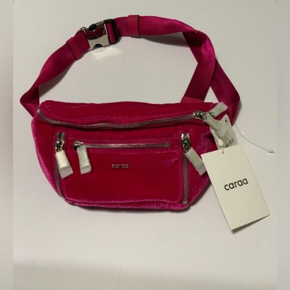 NWT Free People Caraa Velvet Small Sling Bag Pink - Picture 4 of 6